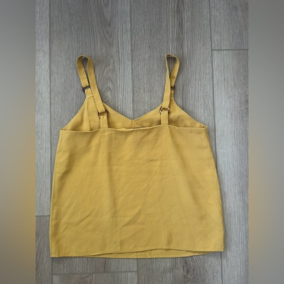 The Vintage Shop Yellow Asymmetrical Fitted top 💛 - Picture 8 of 9